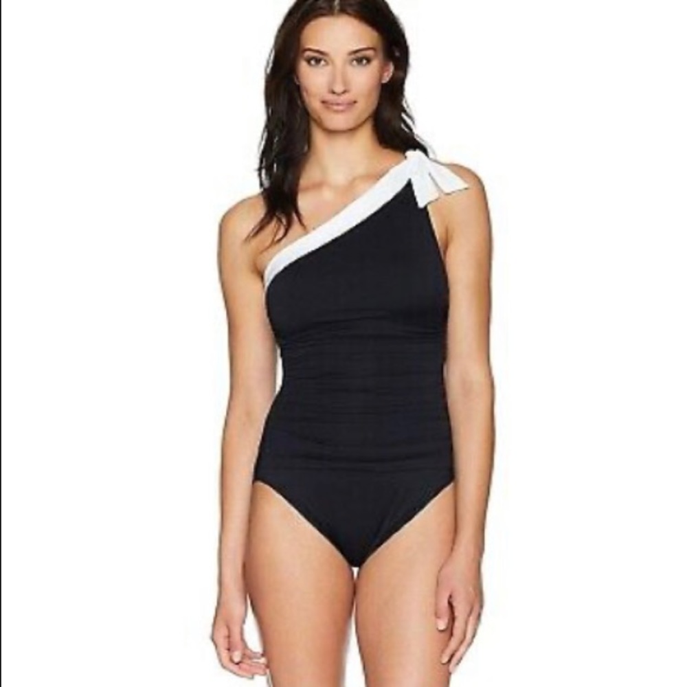 Ralph Lauren One Shoulder suit